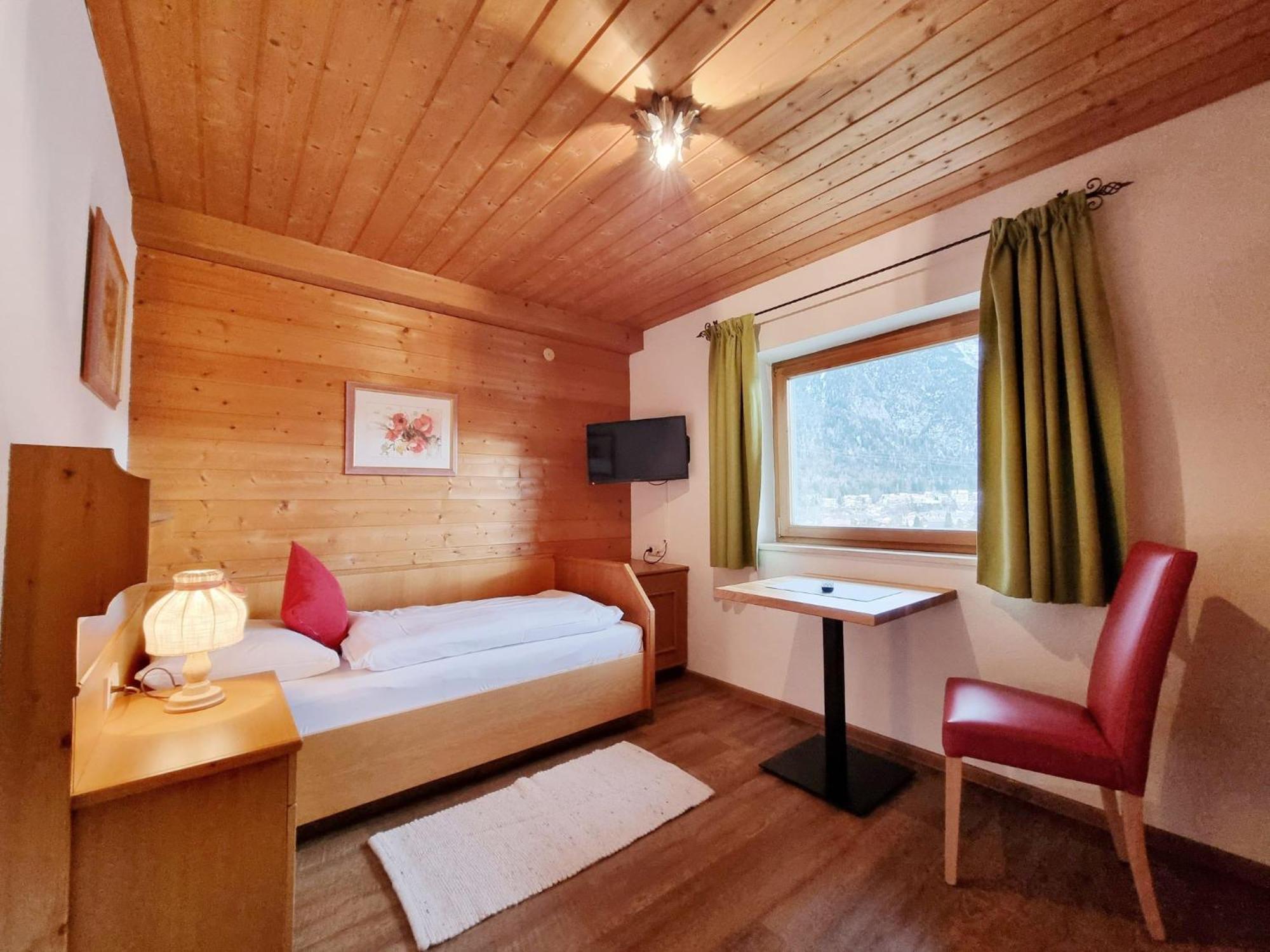 Ferienhaus Goldenes Landl Mittenwald Extérieur photo