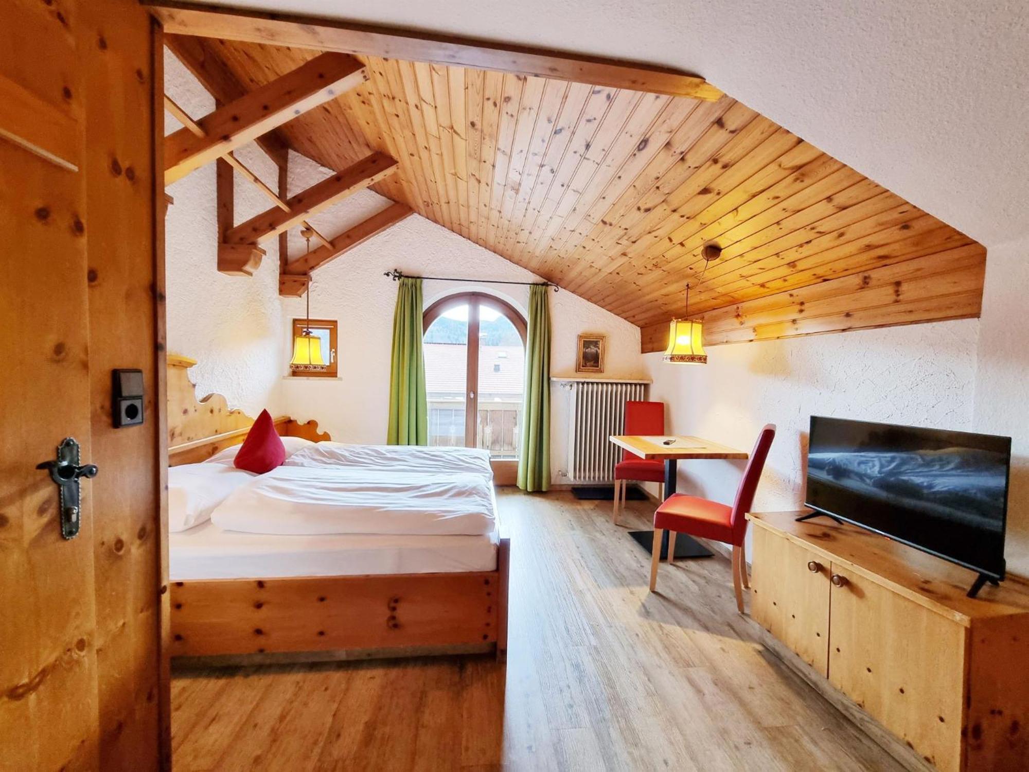 Ferienhaus Goldenes Landl Mittenwald Extérieur photo